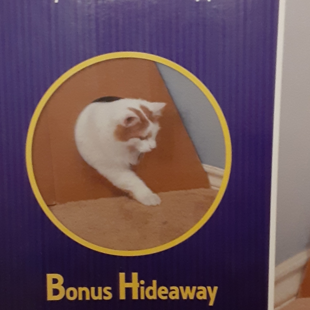 Pioneer Pet Bootsie's Corner Scratcher (New) - Picture 7 of 8
